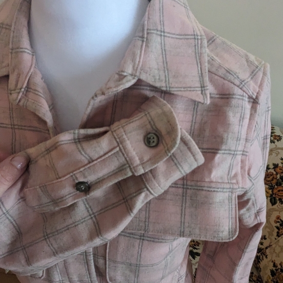 Pendleton Pink and Grey Plaid Shirt - Picture 6 of 7